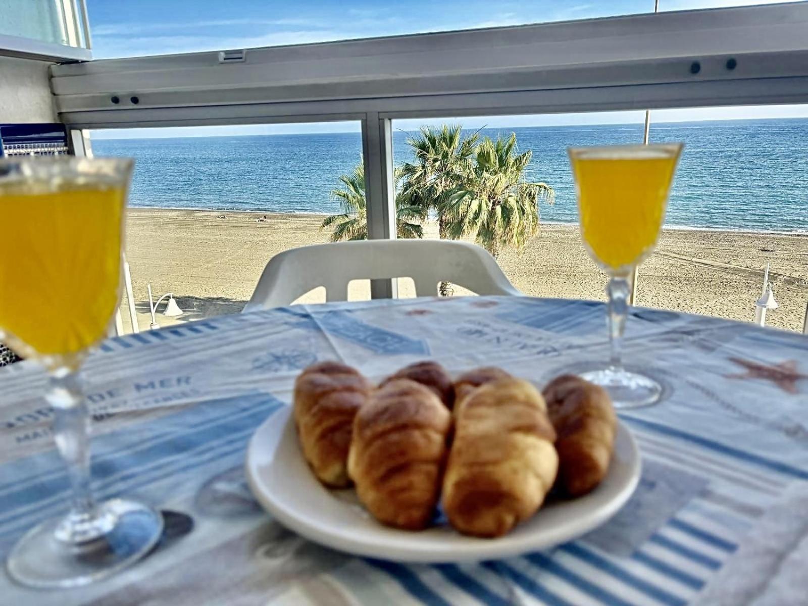 Casaflex 1º Linea De Playas Del Rincon Victoria Διαμέρισμα Rincón de la Victoria Εξωτερικό φωτογραφία